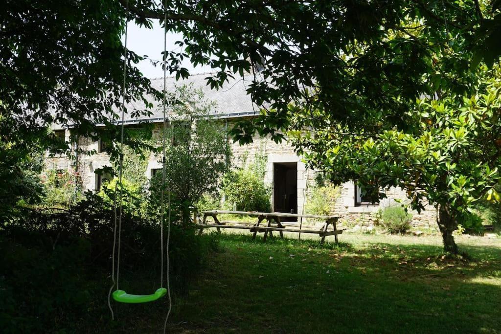Gite A La Campagne, 30 Min Des Plages Du Morbihan Pluvigner Exterior photo